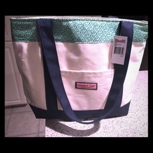 Vineyard Vines Classic Tote